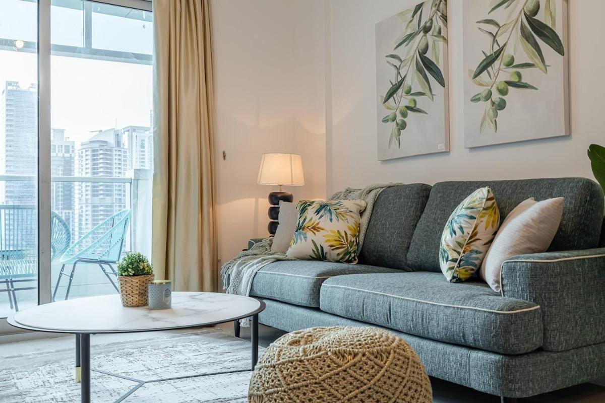 2 Bedroom Apartment I Marina Diamond 4 I Close To Metro Dubai Exterior foto